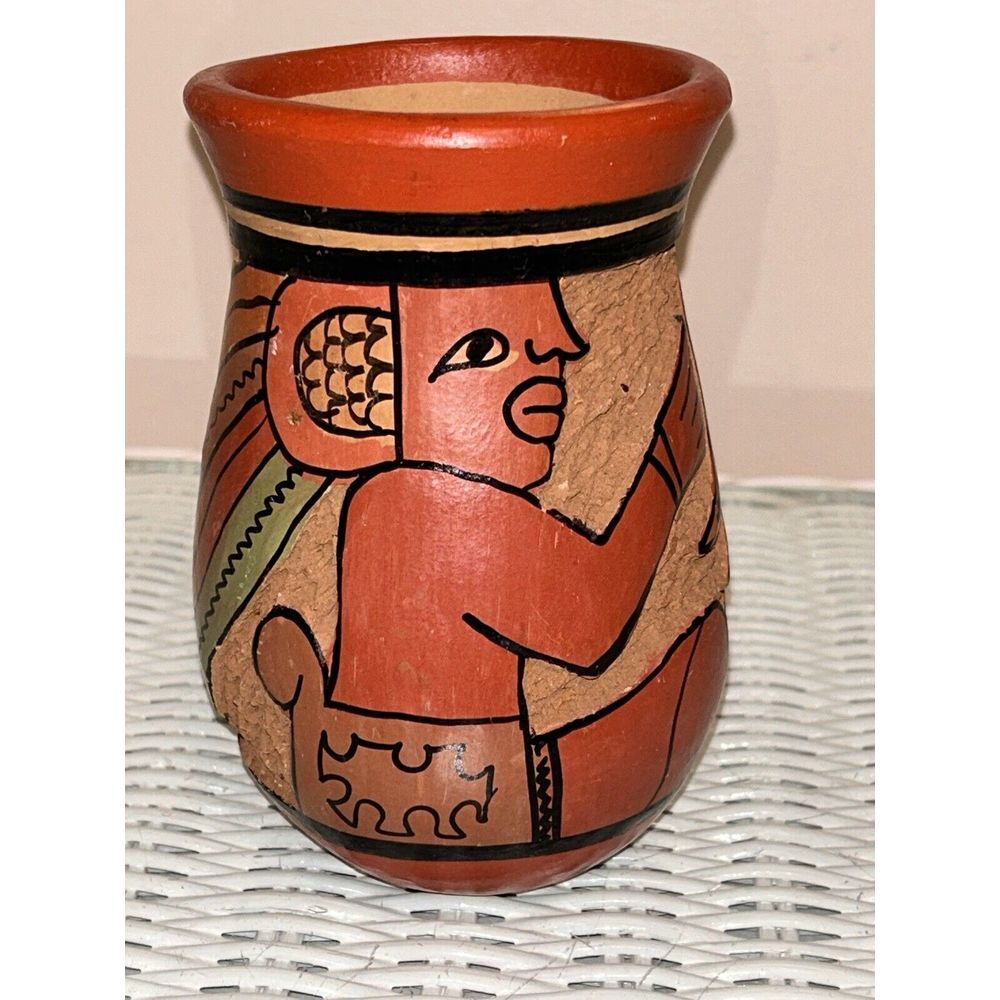 Aztec Tribal Native Hand Carved Hand Painted 3D Terra Cotta Vase Jug‎